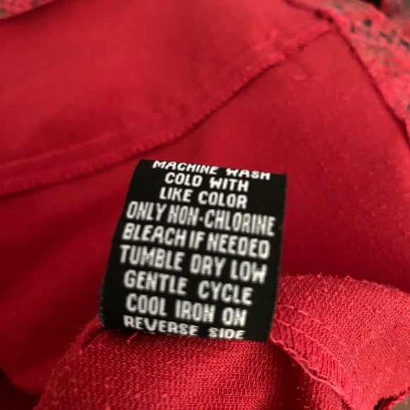 SPRING SALE--Linear Red & Gold Metallic Lightweight Jacket - Picture 10 of 10